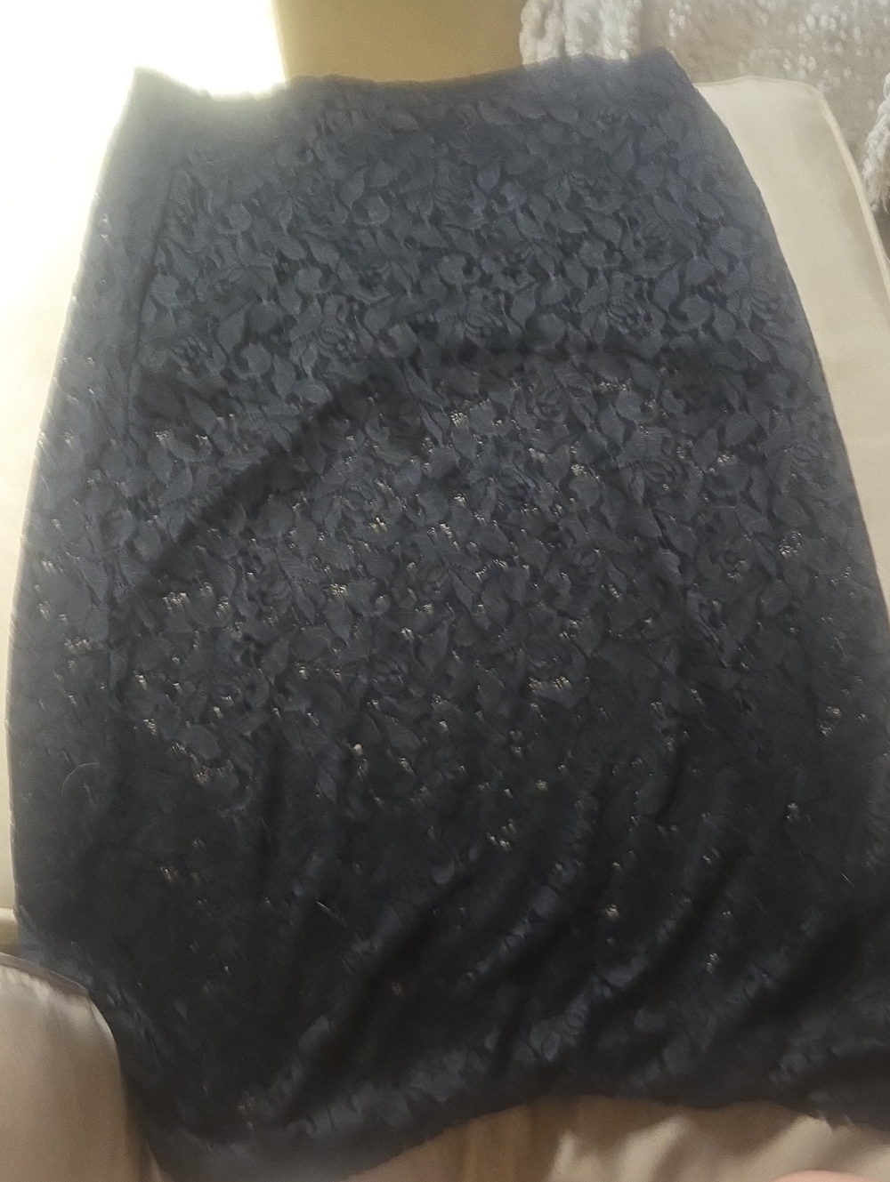 Women's Lace Pencil Skirt - Black